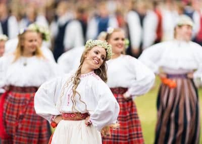 Deju svētki