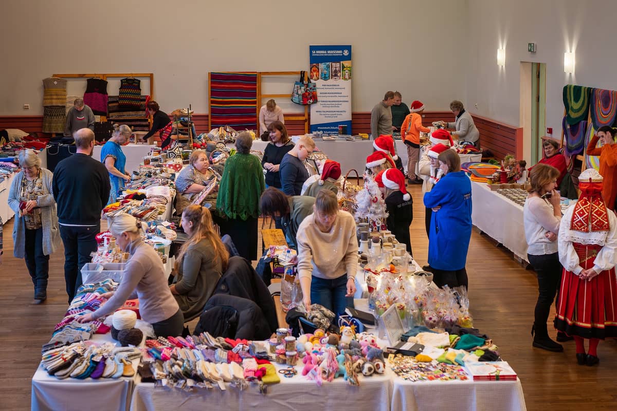 Ziemas rokdarbu un mājražojumu tirdziņš