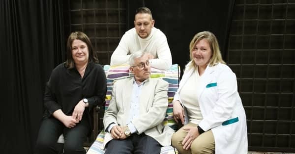Liepājas Neatkarīgā teātra izrāde "Paps"