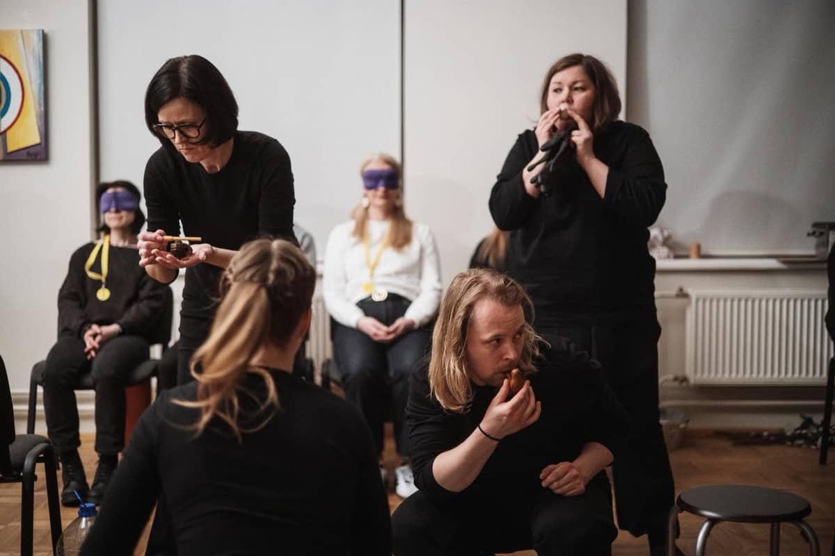 Cēsu mazā teātra viesizrāde “Bezgalīgais ritums”
