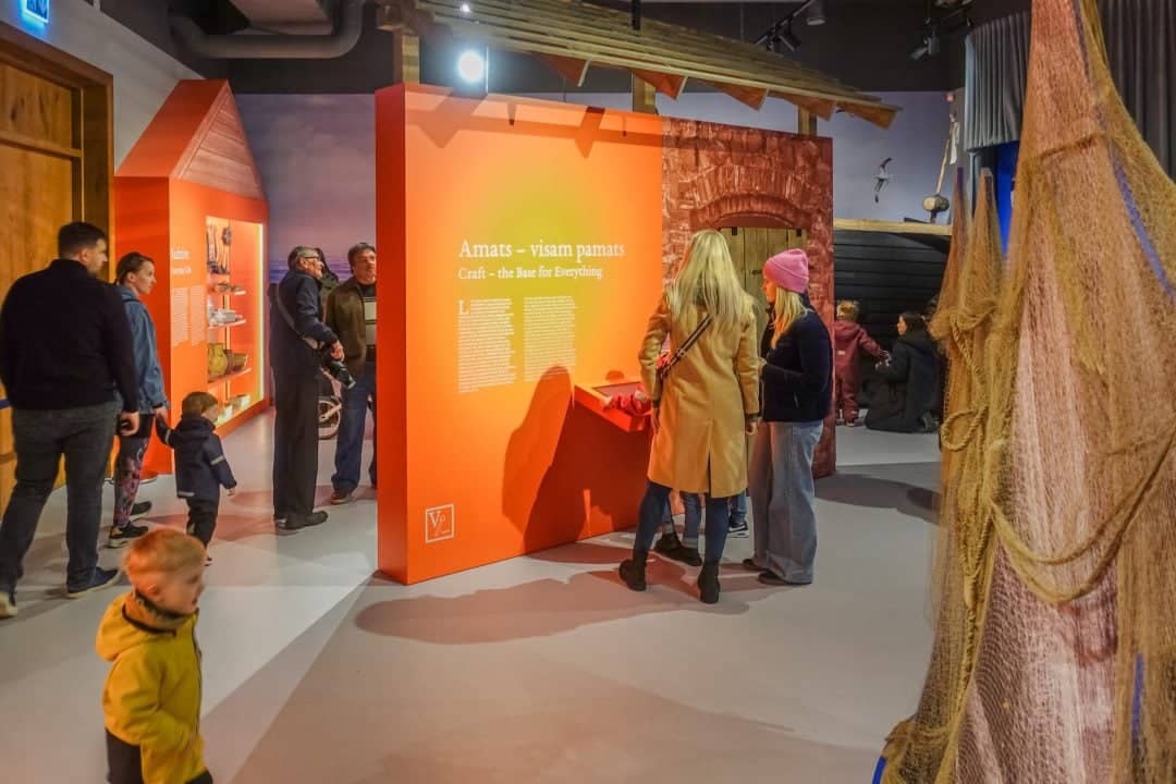 “Pagātnes noslēpumu mednieki”